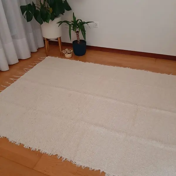 Large Cream Rug - 150x200cm - Soft Rug