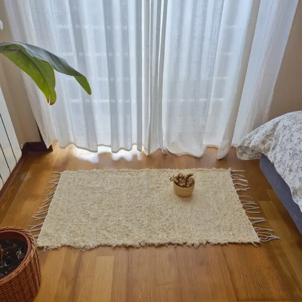 Small Cream Rug - 50x100cm - Soft Rug