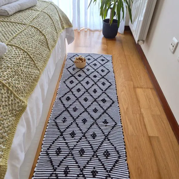 Runner Rug Black and White - 50x200cm - Knotted Rug
