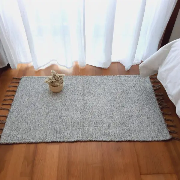 Small White and Grey Rug - 60x110cm - Ring Line Rug