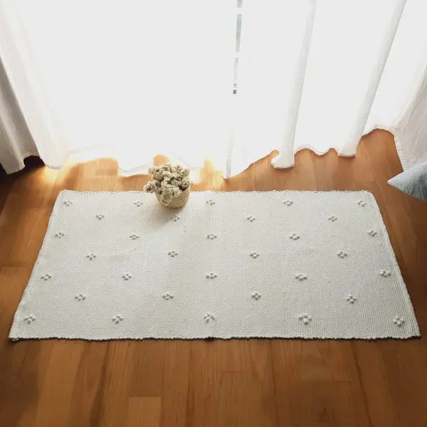 Small White Rug - 50x100cm - Knotted Rug