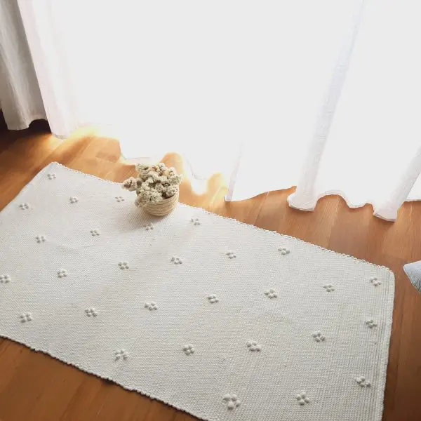 Small White Rug - 50x100cm - Knotted Rug