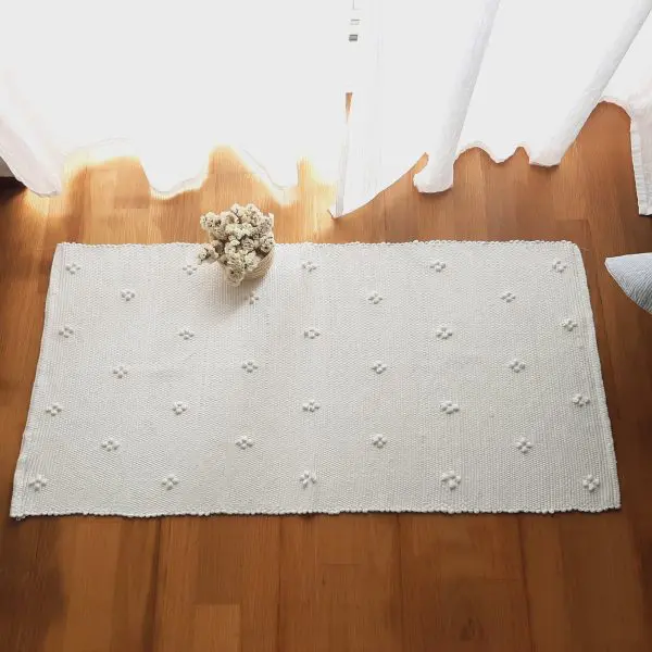 Small White Rug - 50x100cm - Knotted Rug