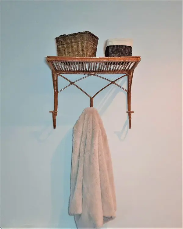 Wicker Clothes Hanger