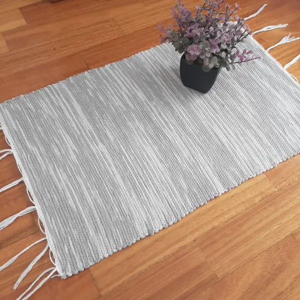 Mini Grey Rug - 30x50cm - Traditional Rug