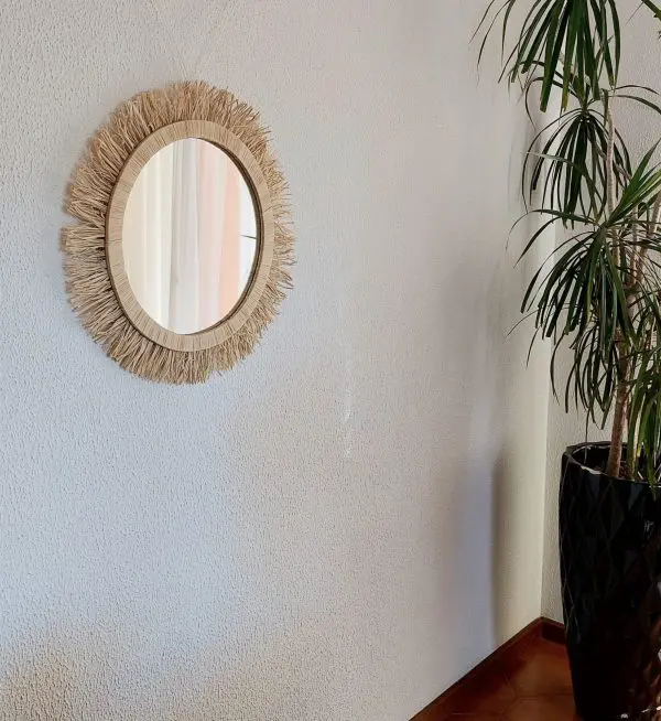 Straw Mirror