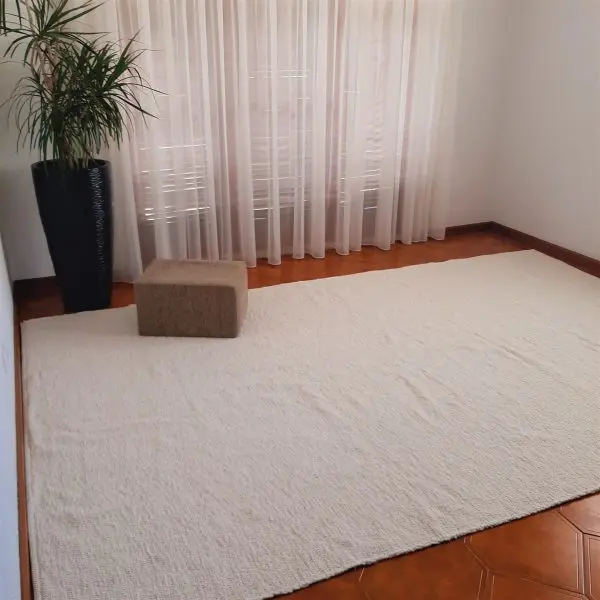 Extra Large Pearl White Rug - 200x300cm - Ring Line Rug