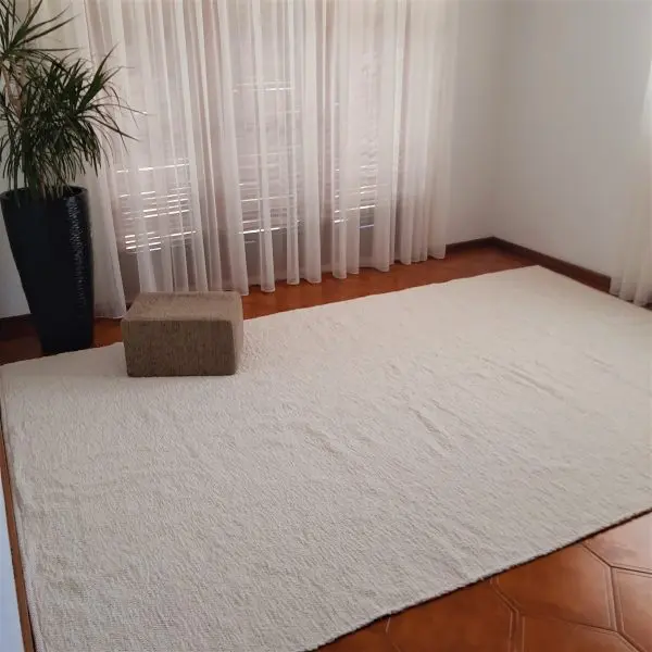 Extra Large Pearl White Rug - 200x300cm - Ring Line Rug