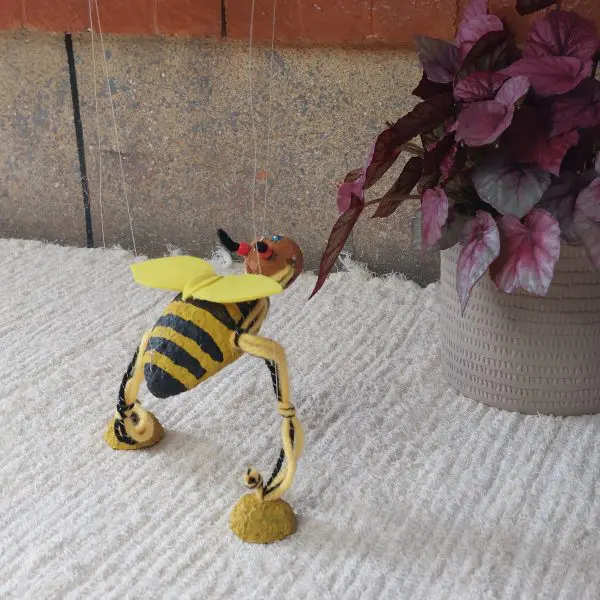 Marionette Bee