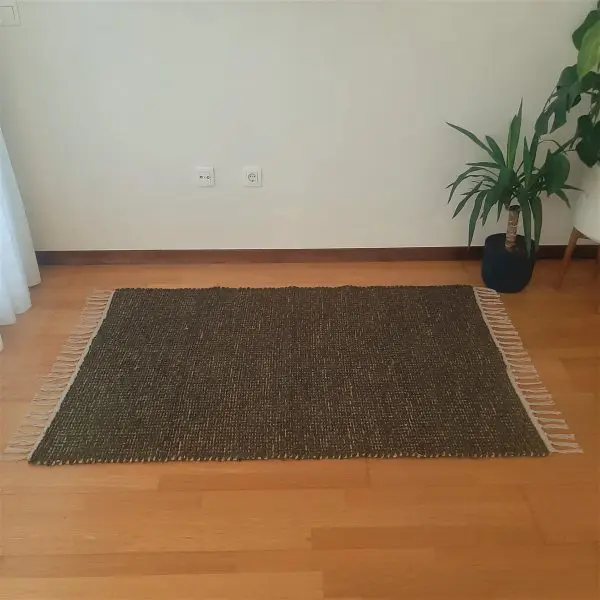 Large Green and Jute Rug - 100x150cm - Ring Line and Jute Rug