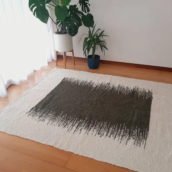 Large Cream and Green Rug - 150x200cm - Ring Line Rug