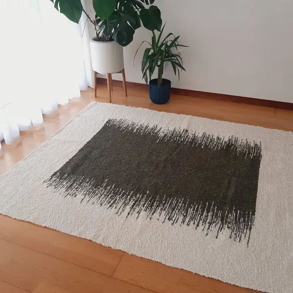 Large Cream and Green Rug - 150x200cm - Ring Line Rug