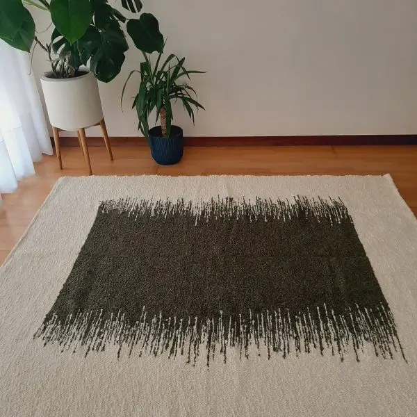 Large Cream and Green Rug - 150x200cm - Ring Line Rug