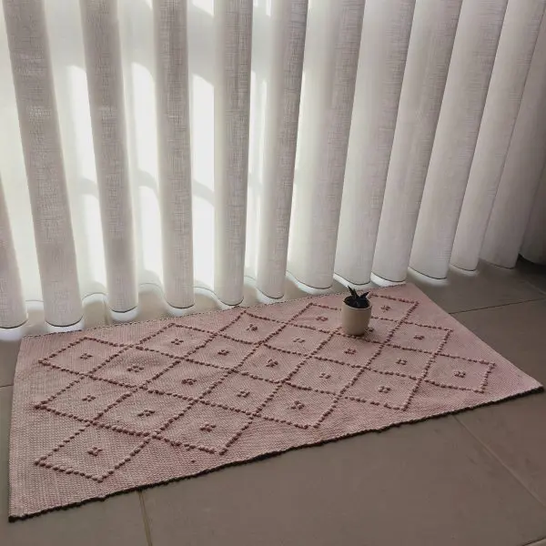 Small Light Pastel Pink Rug - 50x100cm - Knotted Rug