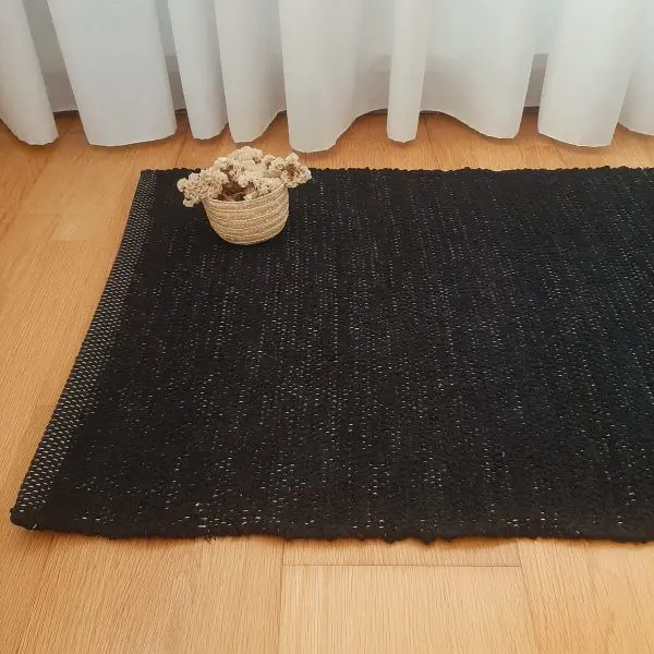 Medium Black Rug - 70x140cm - Ring Line Rug
