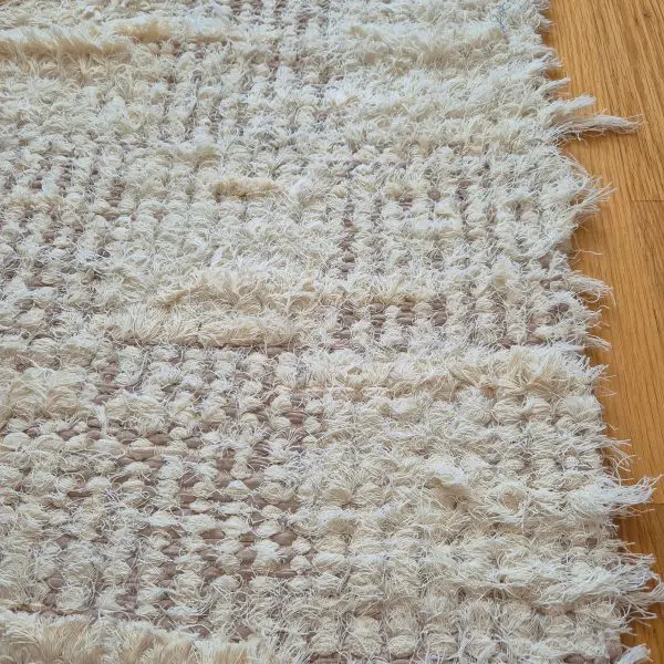 Medium Cream Checkered Rug - 70x140cm - Soft Rug