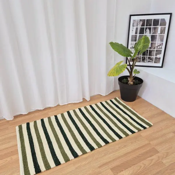 Medium Cream Green Rug - 70x140cm - Ring Line Rug
