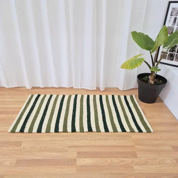 Medium Cream Green Rug - 70x140cm - Ring Line Rug