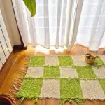 Small Cream and Green Checkered Rug - 50x100cm - Soft Rug