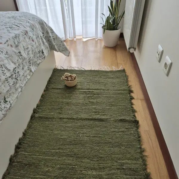 Medium Olive Green Rug - 70x140cm - Soft Rug
