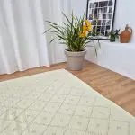 Large Cream de Mint - 150x200cm - Knotted Rug