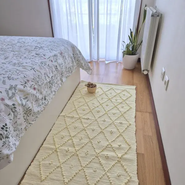 Medium Soft Pastel Yellow Rug - 70x140cm - Knotted Rug