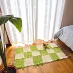 Small Cream and Green Checkered Rug - 50x100cm - Soft Rug
