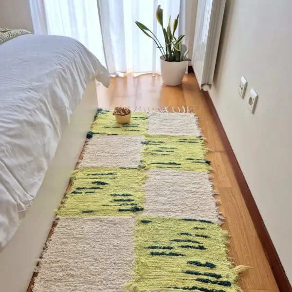 Medium Checkered Cream and Green Rug - 70x140cm - Soft Rug