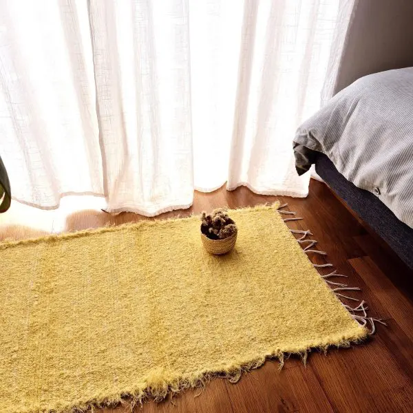 Small Light Yellow Rug - 50x100cm - Soft Rug