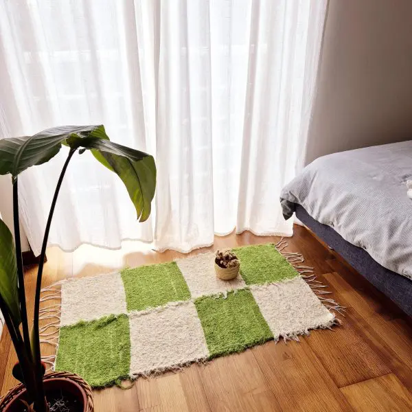 Small Green Cream Rug Checkered - 50x100cm - Soft Rug