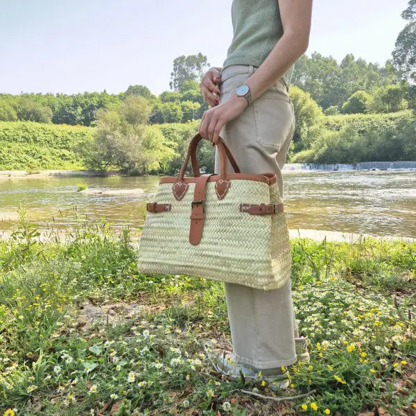 Straw Hand Bag With Leather Handle