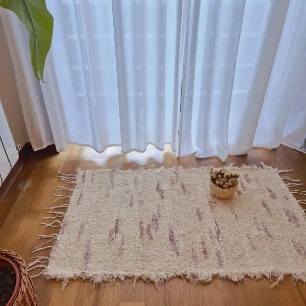 Small Cream and Pink Rug - 50x100cm - Soft Rug