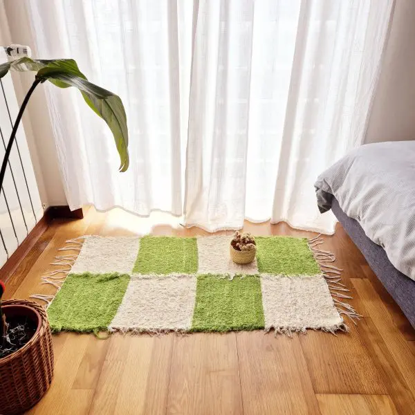 Small Green Cream Rug Checkered - 50x100cm - Soft Rug