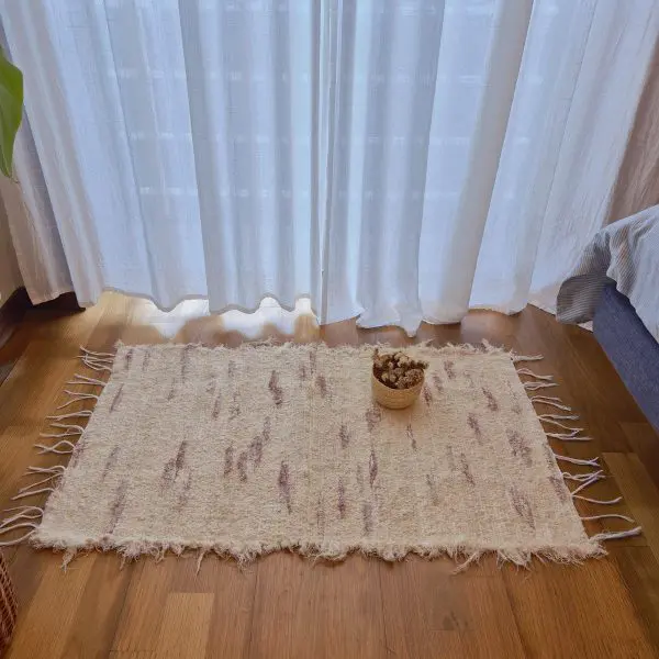 Small Cream and Pink Rug - 50x100cm - Soft Rug