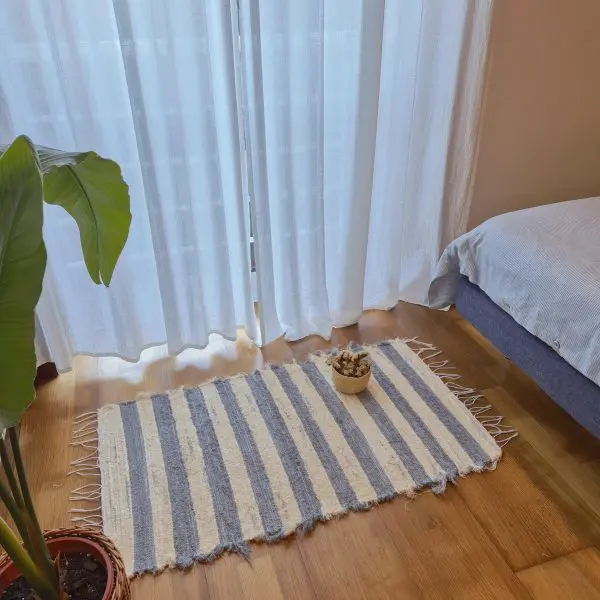 Small Striped Cream Grey Rug - 50x100cm - Soft Rug