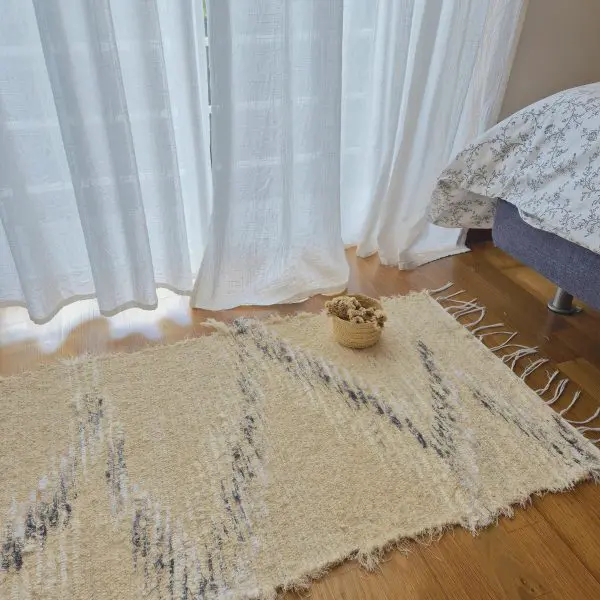 Small Cream Rug With Zigzag Pattern - 50x100cm - Soft Rug