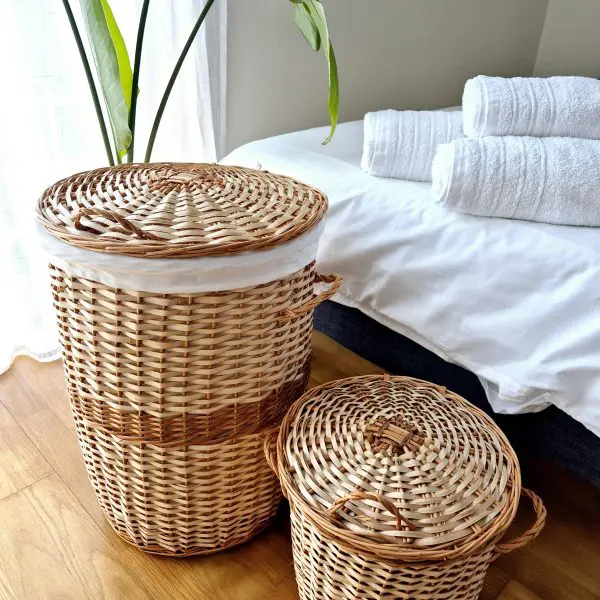 Round Woven Storage Basket With Lid