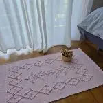 Small Light Pink Rug - 50x100cm - Knotted Rug