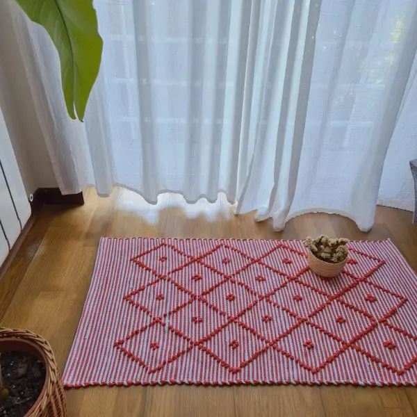Small Coral and White Striped Rug - 50x100cm - Knotted Rug