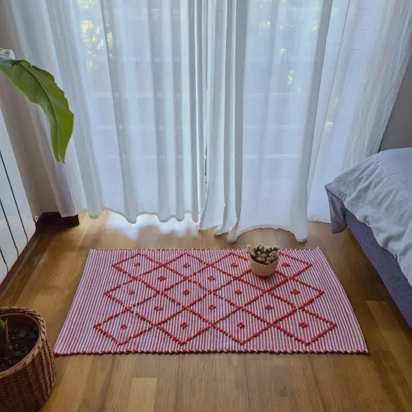 Small Coral and White Striped Rug - 50x100cm - Knotted Rug