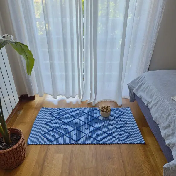 Small Blue and White Striped Rug - 50x100cm - Knotted Rug