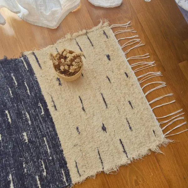Mini Black And Cream Rug With Dots - 50x80cm - Soft Rug