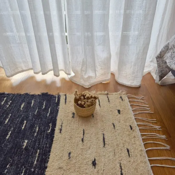 Mini Black And Cream Rug With Dots - 50x80cm - Soft Rug