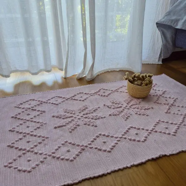 Small Light Pink Rug - 50x100cm - Knotted Rug