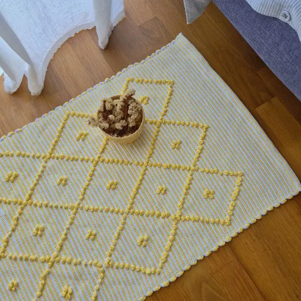 Small Yellow and White Striped Rug - 50x100cm - Knotted Rug