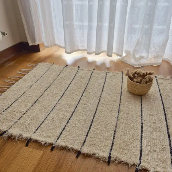 Small Cream Rug With Black Lines - 50x100cm - Soft Rug