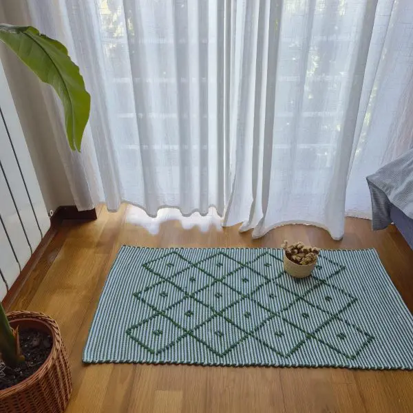 Small Green and White Striped Rug - 50x100cm - Knotted Rug