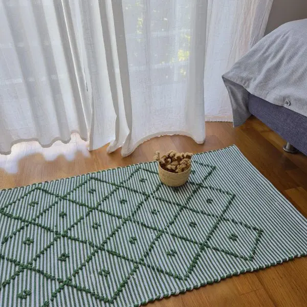 Small Green and White Striped Rug - 50x100cm - Knotted Rug