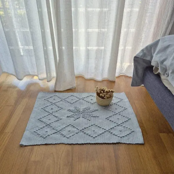 Mini Light Blue Rug - 40x60cm - Knotted Rug
