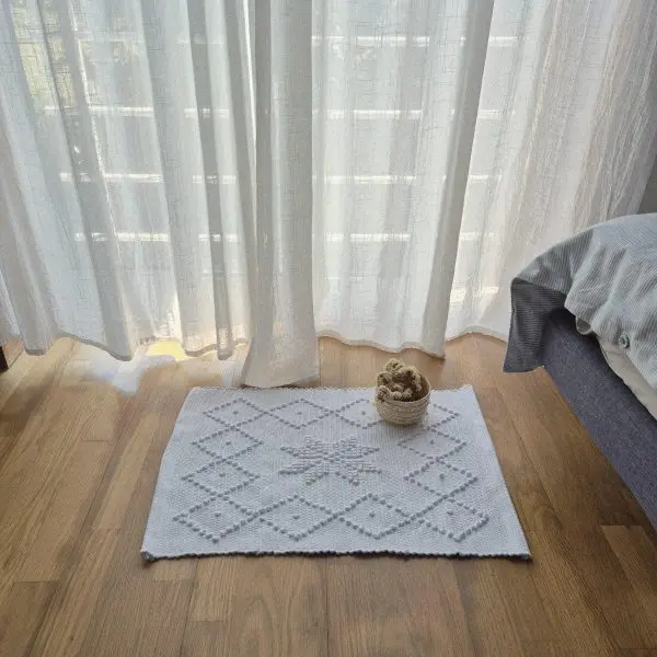 Mini White Rug - 40x60cm - Knotted Rug
